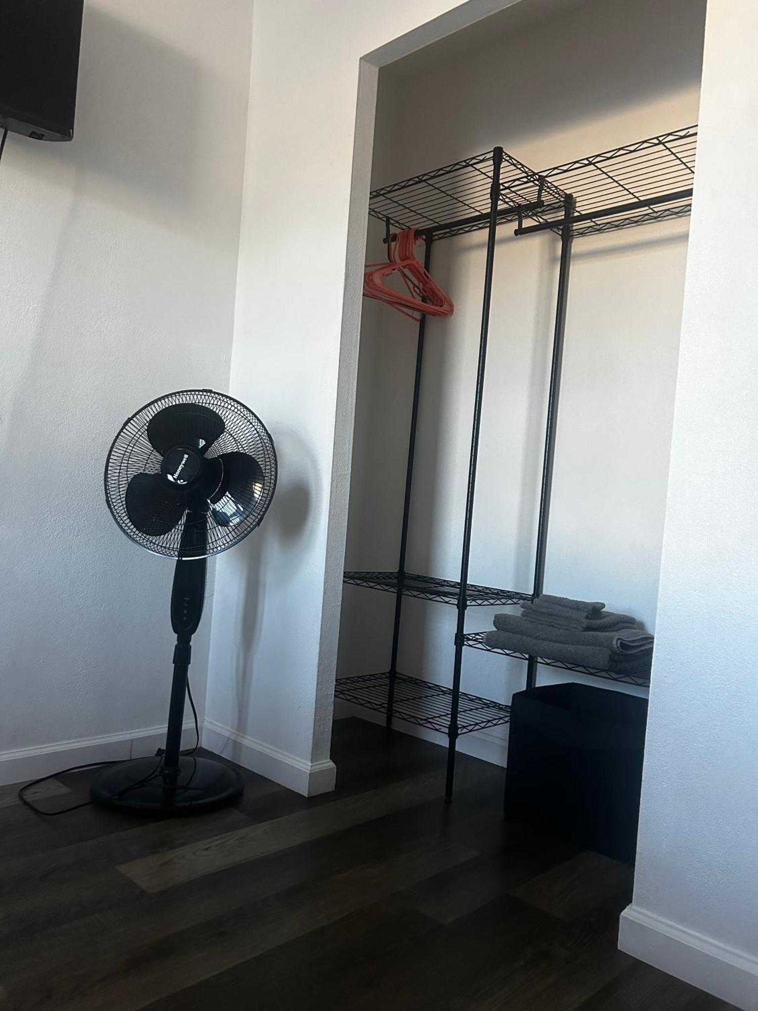 Near Red Mountain Park Homestay Mesa